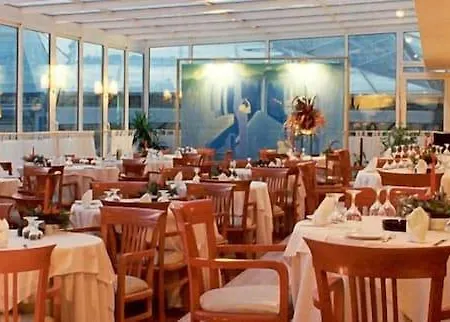 Philippion Hotell 3*