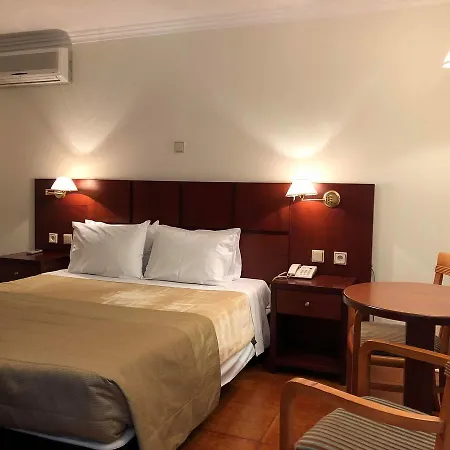 Philippion Hotell 3*